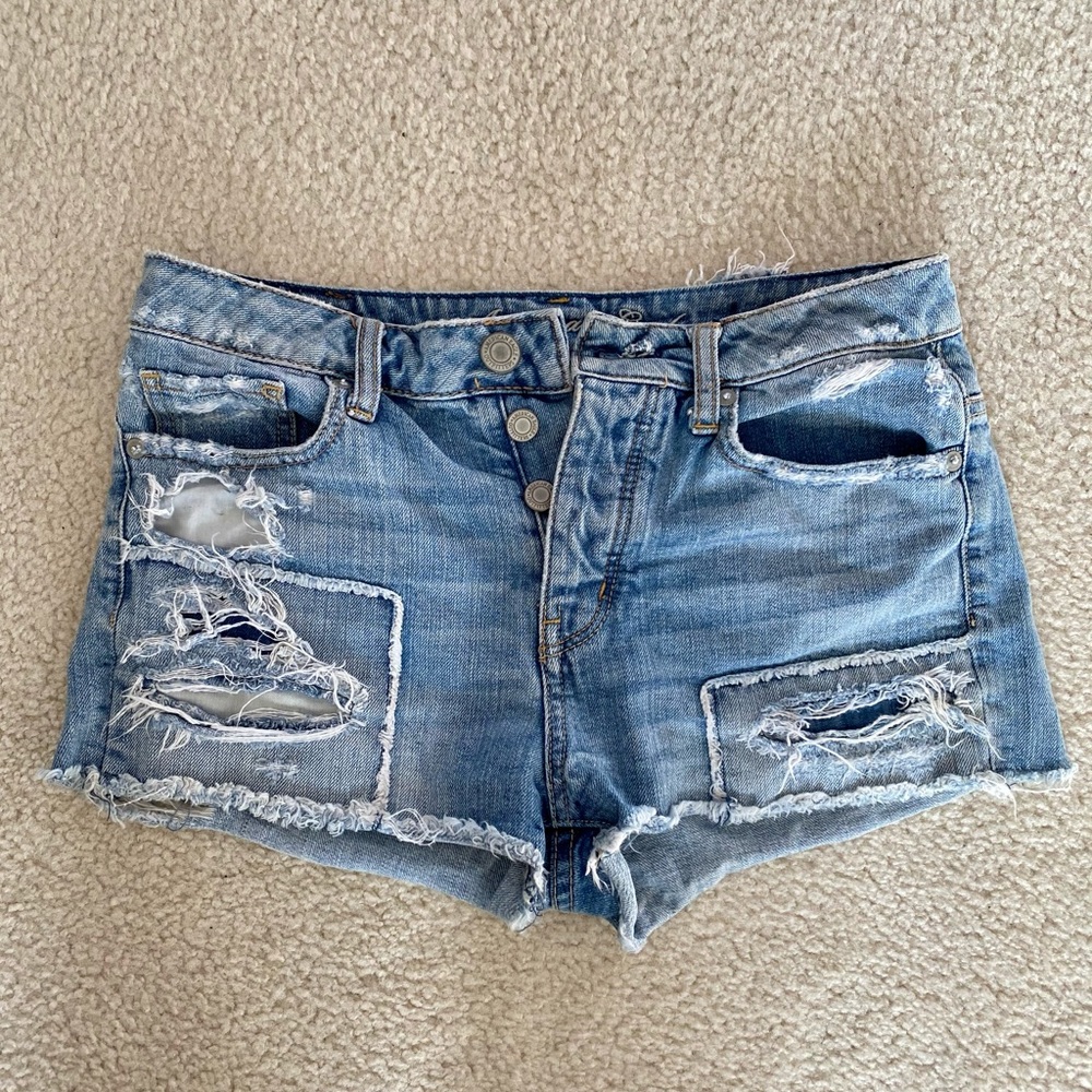 American eagle mid-waist jean shorts